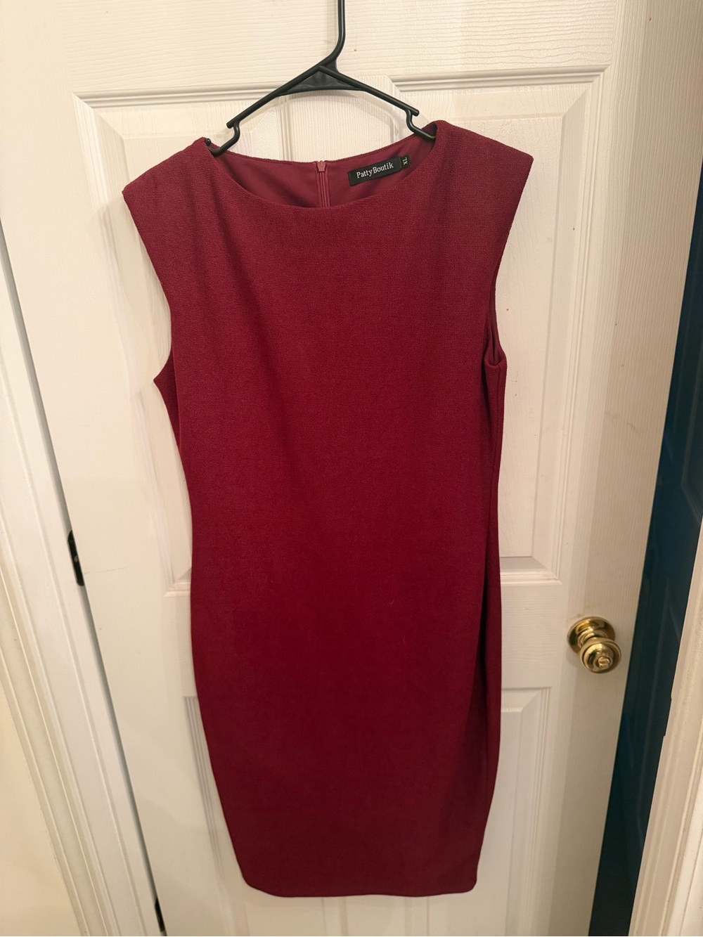 PattyBoutik Sleeveless Burgundy Midi Sheath Dress